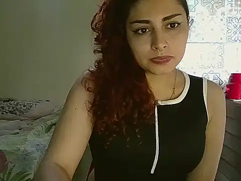 Snapshot of SweetSolei20 chatting on November 2025 06:57:01 PM SweetSolei20 online show from November 2025 06:57:01 PM