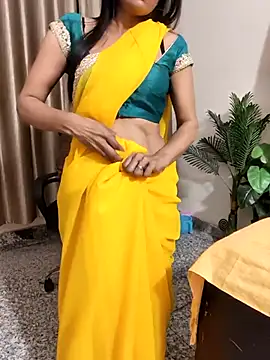 Shalu G online show from May 2026 02:45:01 PM