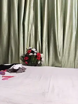 Shalu G online show from May 2026 02:36:02 PM