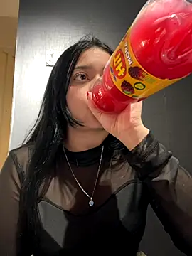 Emily Rivers  online show from September 2025 02:08:01 PM