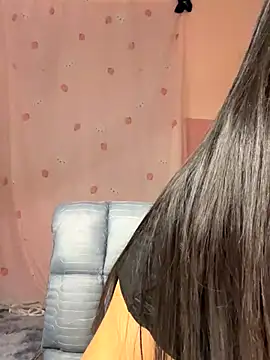 Snapshot of Mimi_love01 chatting on November 2025 09:08:01 AM Mimi love01 online show from November 2025 09:08:01 AM