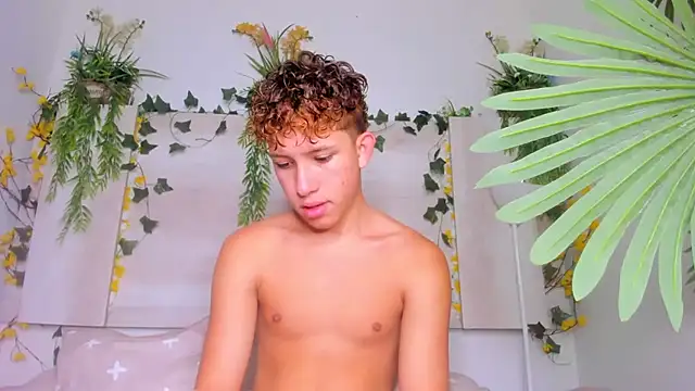 Angel superhuge online show from November 2025 08:07:01 PM