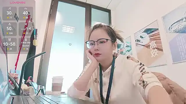 Snapshot of KKMM168 chatting on December 2025 04:06:01 AM KKMM168 online show from December 2025 04:06:01 AM