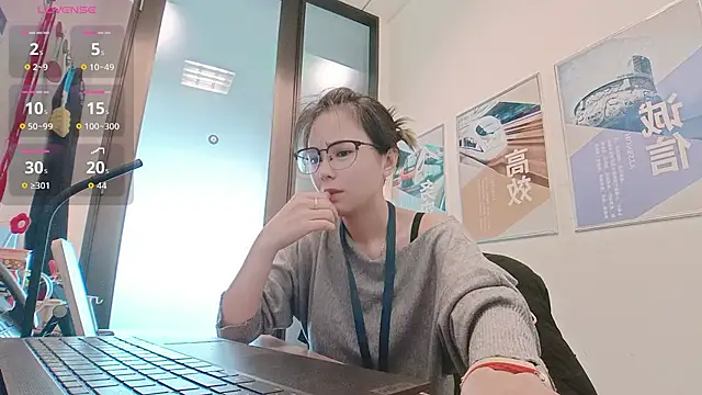 Snapshot of KKMM168 chatting on December 2025 03:01:02 AM KKMM168 online show from December 2025 03:01:02 AM