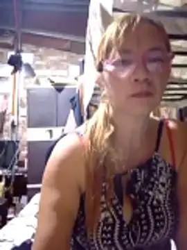 SexyHottMom online show from December 2025 02:20:02 AM