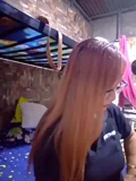 SexyHottMom online show from April 2026 11:08:02 AM