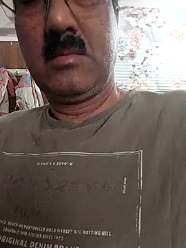 moonflower25 online show from March 2026 03:34:01 AM