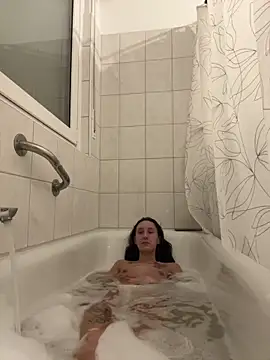 Emilia Mausi online show from February 2026 08:42:02 PM