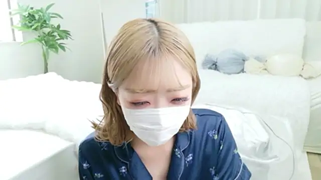 Rina 72 online show from June 2026 06:25:01 AM
