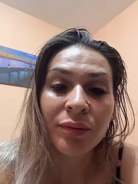 Snapshot of iSelena chatting on September 2025 06:53:02 PM iSelena online show from September 2025 06:53:02 PM