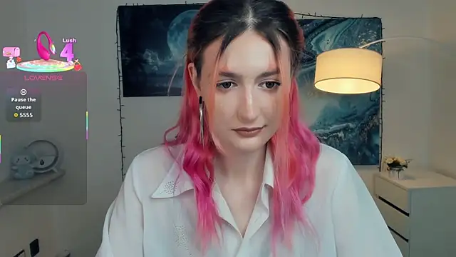 EasterBlink online show from October 2025 11:00:01 AM