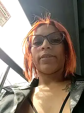 Snapshot of Zoe73_ chatting on September 2025 06:46:01 PM Zoe73 online show from September 2025 06:46:01 PM