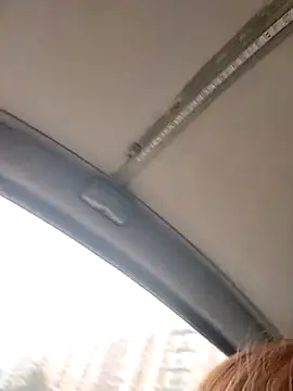 Snapshot of Zoe73_ chatting on October 2025 06:37:01 PM Zoe73 online show from October 2025 06:37:01 PM