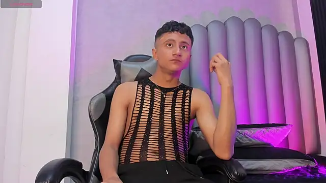  Leohot  online show from October 2025 03:47:02 AM