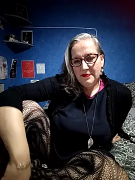 Feelineducentre online show from November 2025 09:06:02 PM