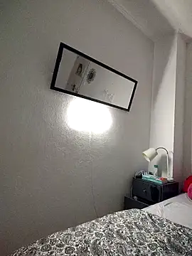 Feelineducentre online show from March 2026 06:33:01 PM