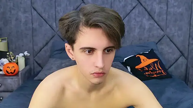 Snapshot of Jefrey_Carter chatting on October 2025 03:56:02 PM Jefrey Carter online show from October 2025 03:56:02 PM