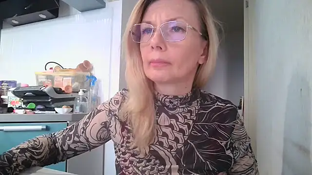 Sweetmurrr online show from July 2026 02:25:01 AM