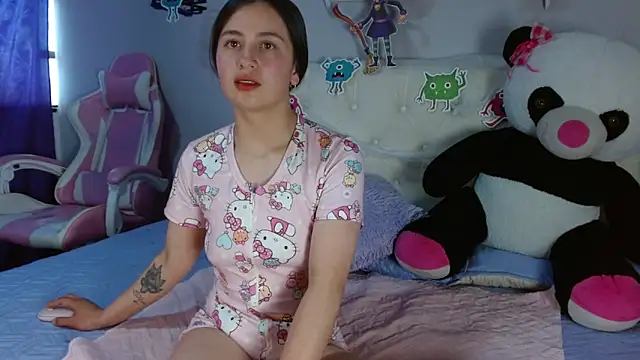 Snapshot of Zaaida_ chatting on October 2025 01:51:02 PM Zaaida online show from October 2025 01:51:02 PM