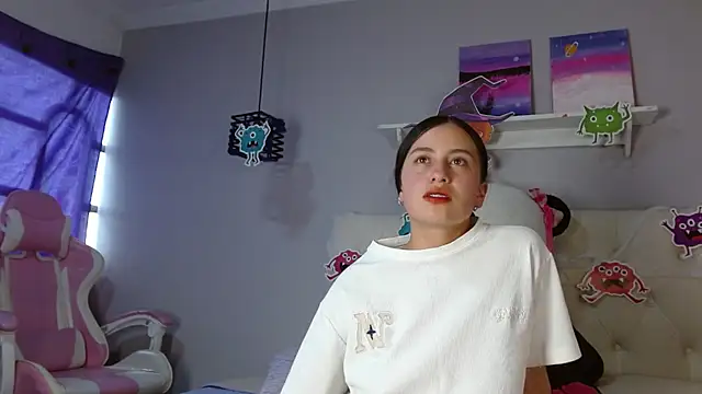 Snapshot of Zaaida_ chatting on November 2025 03:47:02 PM Zaaida online show from November 2025 03:47:02 PM