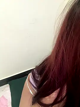 Snapshot of mimi9420 chatting on November 2025 01:32:02 PM mimi9420 online show from November 2025 01:32:02 PM