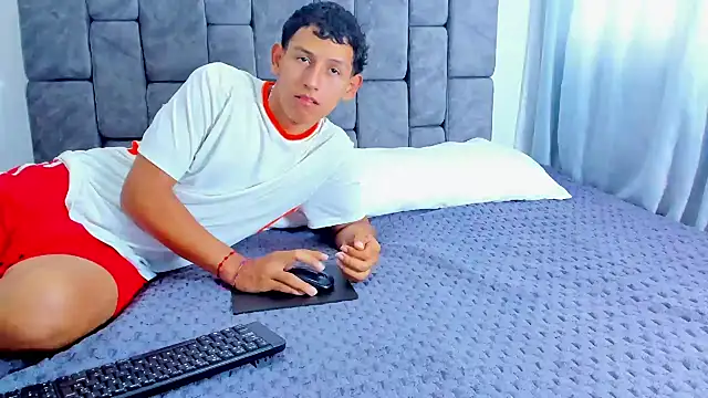 Felipe Gonzales online show from October 2025 12:37:02 PM