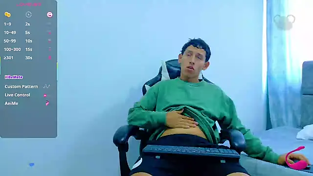 Felipe Gonzales online show from October 2025 12:23:01 PM