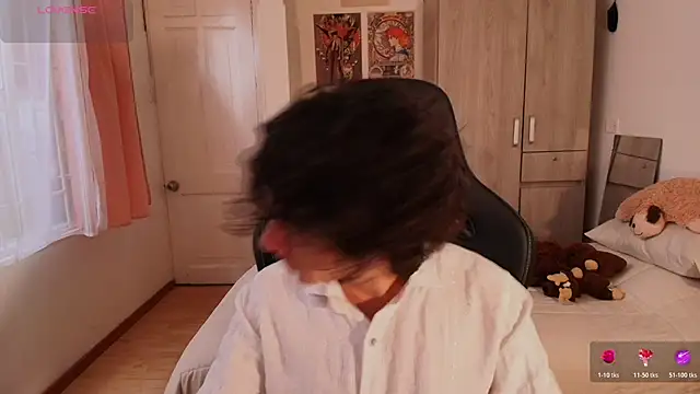 Nude Boy18 online show from December 2025 09:30:01 PM