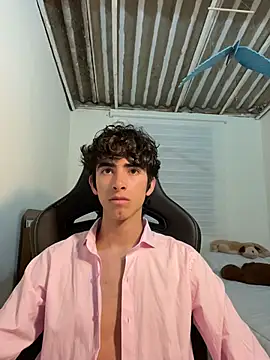 Nude Boy18 online show from June 2026 05:28:02 AM