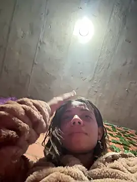 Snapshot of yumi_hanna chatting on February 2026 04:31:01 AM yumi hanna online show from February 2026 04:31:01 AM