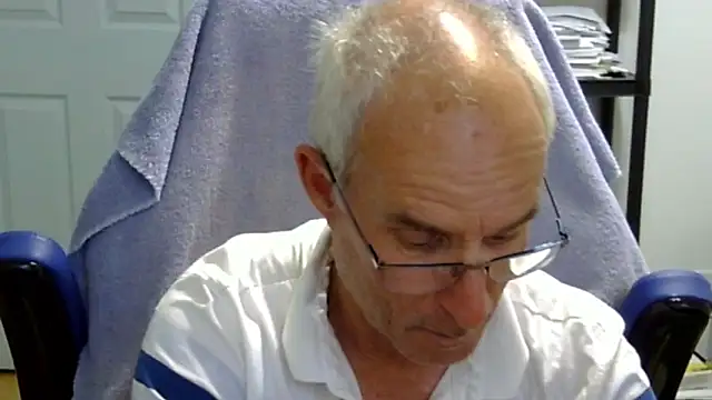 funone1999 online show from October 2025 01:22:01 AM