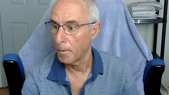 funone1999 online show from October 2025 09:03:02 PM