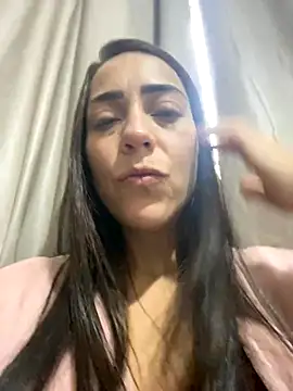 lucioliveira online show from November 2025 02:28:01 PM