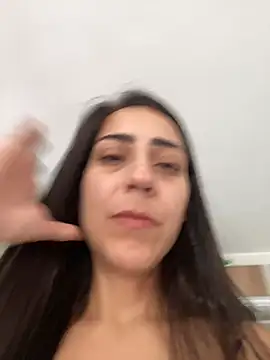 lucioliveira online show from May 2026 01:10:02 PM