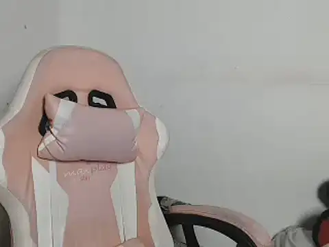 sophiadaza666 online show from May 2026 12:05:01 AM