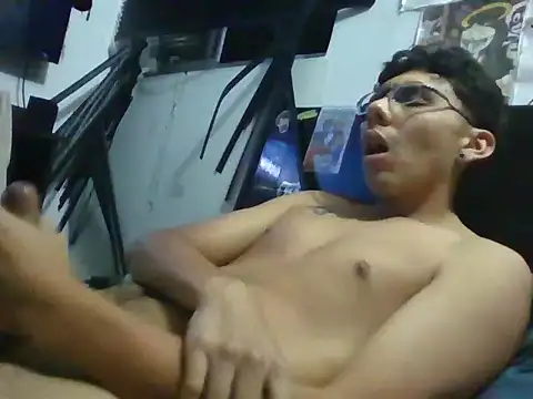 snopgz online show from October 2025 05:50:01 AM