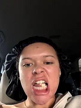 SHAUDiii online show from March 2026 01:52:01 PM