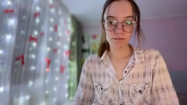 Snapshot of Vietero chatting on February 2026 09:47:02 PM Vietero online show from February 2026 09:47:02 PM