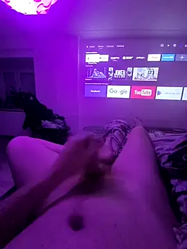 Snapshot of Pindik23322 chatting on April 2026 10:42:02 PM Pindik23322 online show from April 2026 10:42:02 PM