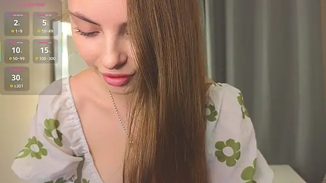 Snapshot of PhantomLace chatting on September 2025 01:36:02 PM PhantomLace online show from September 2025 01:36:02 PM