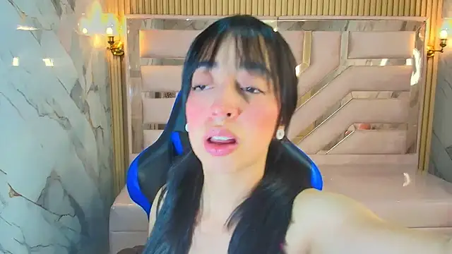 zoe r  online show from September 2025 03:08:02 AM