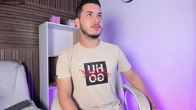 Axel grey  online show from October 2025 12:03:02 PM