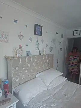 Snapshot of Angeldelightt chatting on October 2025 11:43:01 AM Angeldelightt online show from October 2025 11:43:01 AM