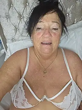 Snapshot of Angeldelightt chatting on November 2025 02:07:02 PM Angeldelightt online show from November 2025 02:07:02 PM