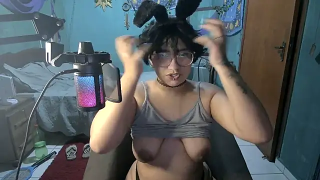 Snapshot of Angel_Duck chatting on November 2025 11:26:01 PM Angel Duck online show from November 2025 11:26:01 PM