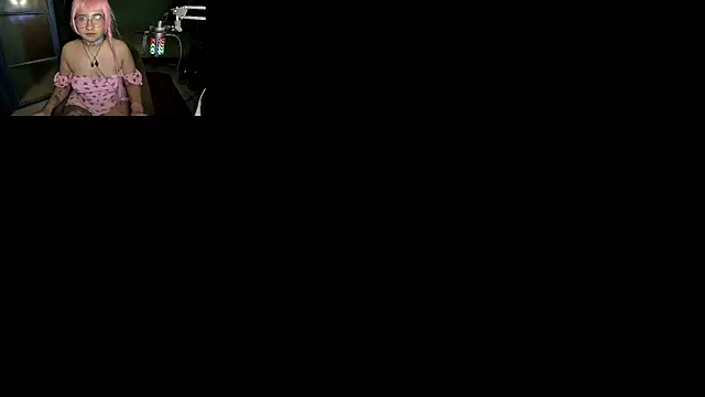 Snapshot of Angel_Duck chatting on January 2026 01:19:01 AM Angel Duck online show from January 2026 01:19:01 AM