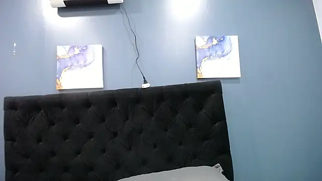 Jheampiiero online show from November 2025 01:34:02 PM