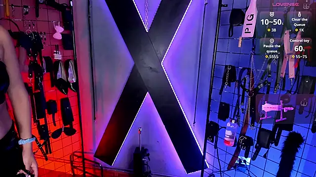 VictoryaLiah BDSM online show from May 2026 10:41:02 AM