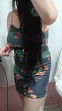 Snapshot of _SexyPetite_ chatting on October 2025 09:00:02 AM SexyPetite online show from October 2025 09:00:02 AM