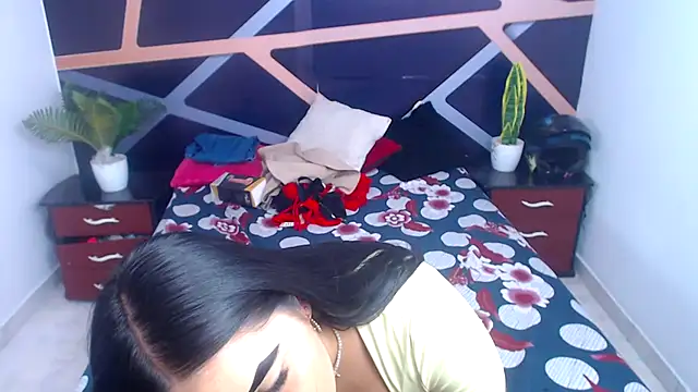 Snapshot of IsabellaaSweet chatting on September 2025 01:11:02 PM IsabellaaSweet online show from September 2025 01:11:02 PM